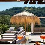 Дом отдыха Maison Spacieuse Avec Piscine A