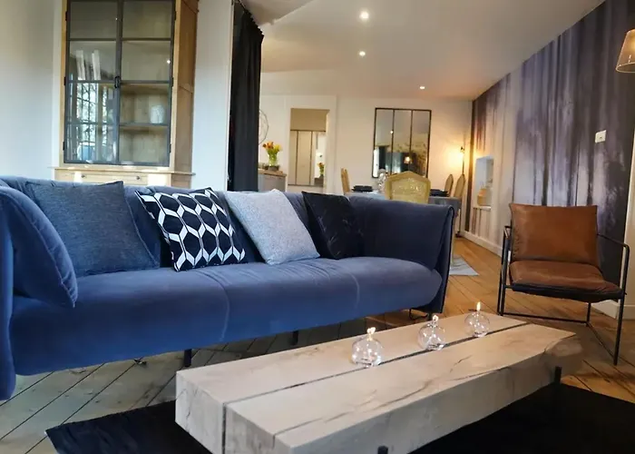 Maison Spacieuse Avec Piscine A Сasa de vacaciones