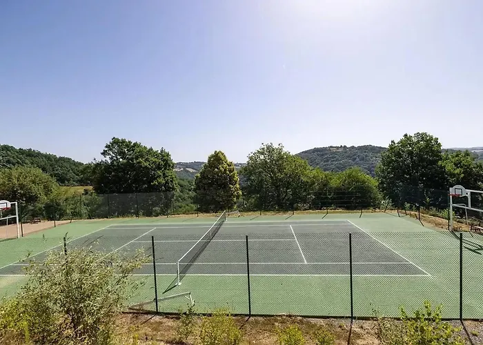 Maison Spacieuse Avec Piscine A Сasa de vacaciones